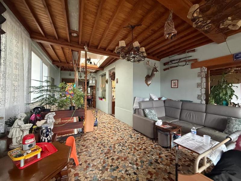 Demeure - 422 m² - 13 pièces