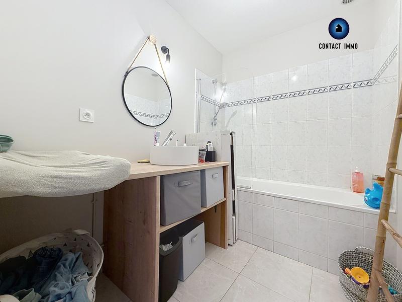 Maison - 93 m² - 5 pièces