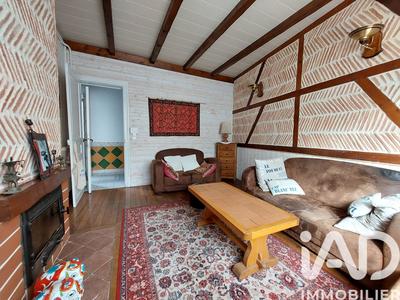 Maison - 284 m² - 11 pièces