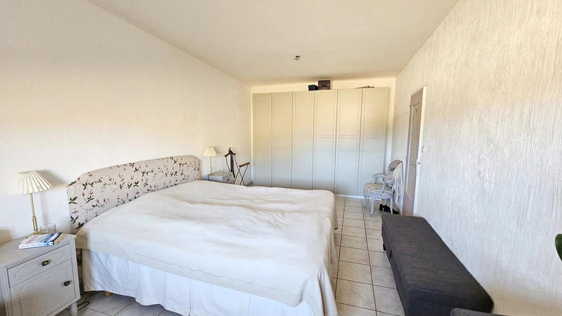 Maison traditionnelle - 140 m² - 5 pièces