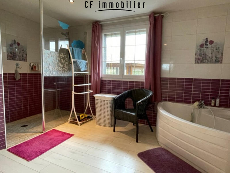 Maison - 187 m² - 5 pièces