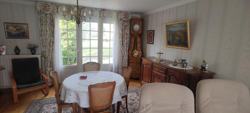 Maison - 98 m² - 6 pièces