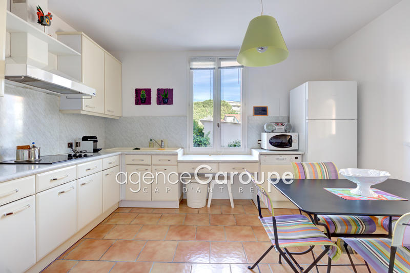 Villa - 187 m² - 6 pièces