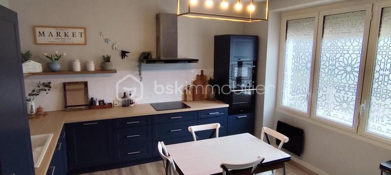 Maison en pierre - 155 m² - 8 pièces