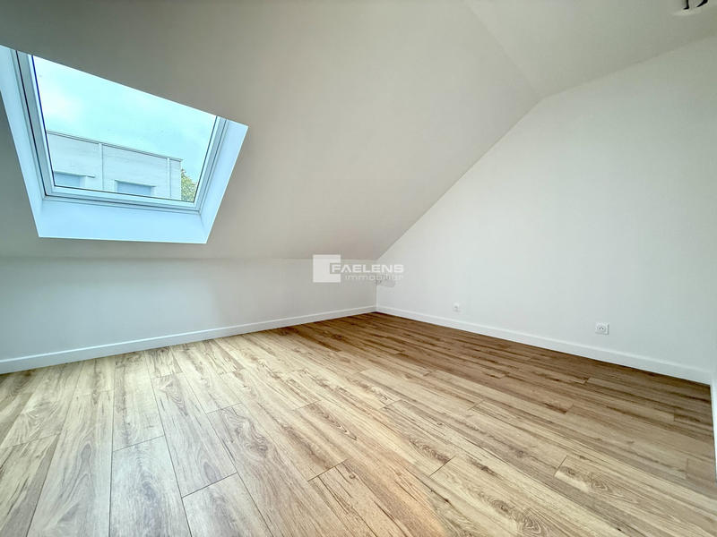 Duplex - 99 m² - 5 pièces