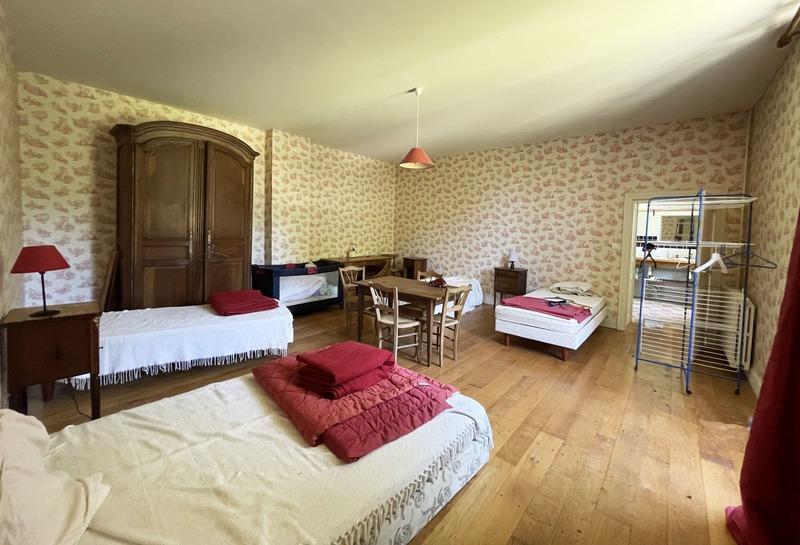 Château - 600 m² - 16 pièces