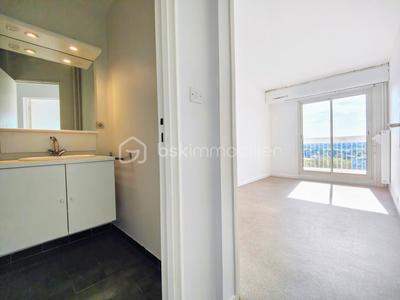 Appartement - 96 m² - 5 pièces