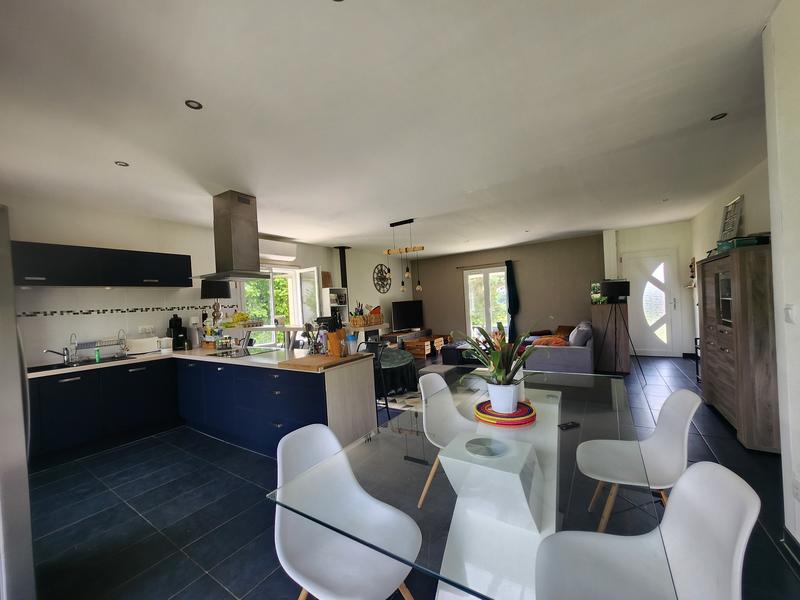 Maison - 125 m² - 5 pièces