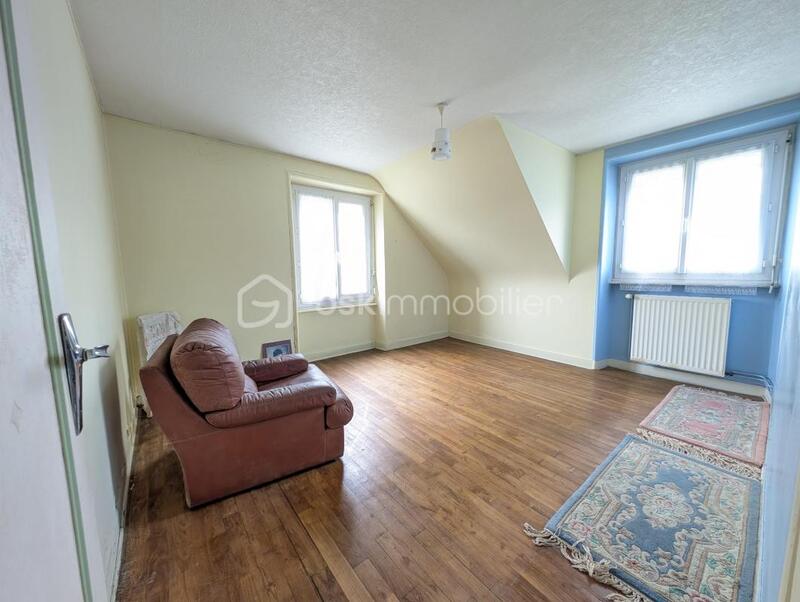 Maison - 103 m² - 5 pièces