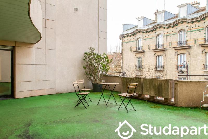 Chambre - 10 m² - 1 pièce