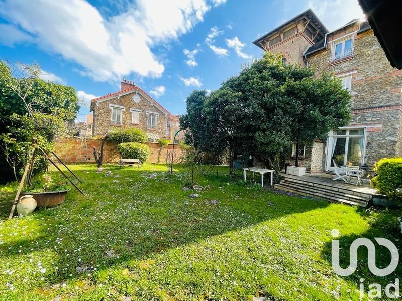 Maison - 135 m² - 6 pièces