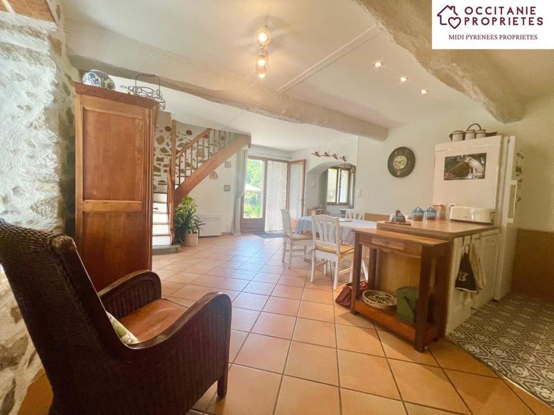 Propriété - 153 m² - 7 pièces