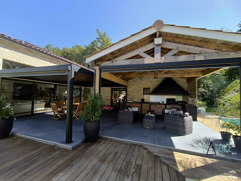 Maison contemporaine - 200 m² - 8 pièces