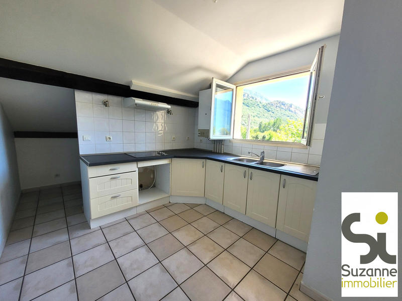 Appartement - 93 m² - 4 pièces