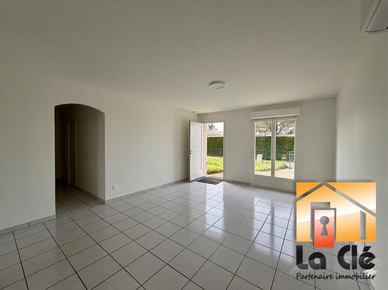 Maison - 96 m² - 5 pièces