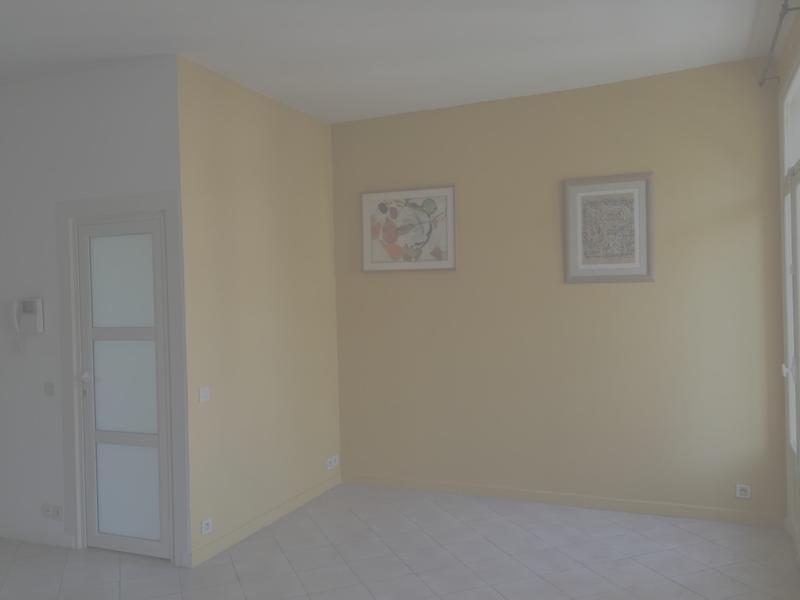Appartement - 83 m² - 2 pièces