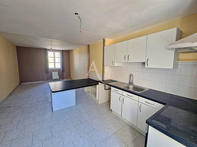 Maison - 78 m² - 5 pièces
