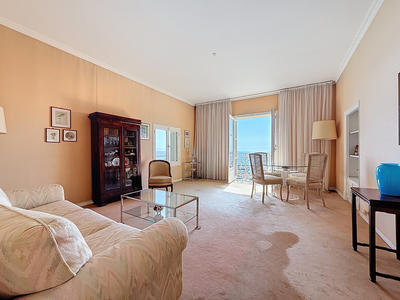 Appartement - 82 m² - 3 pièces