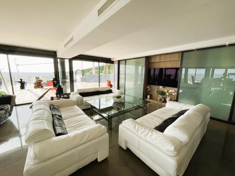 Villa - 224 m² - 5 pièces