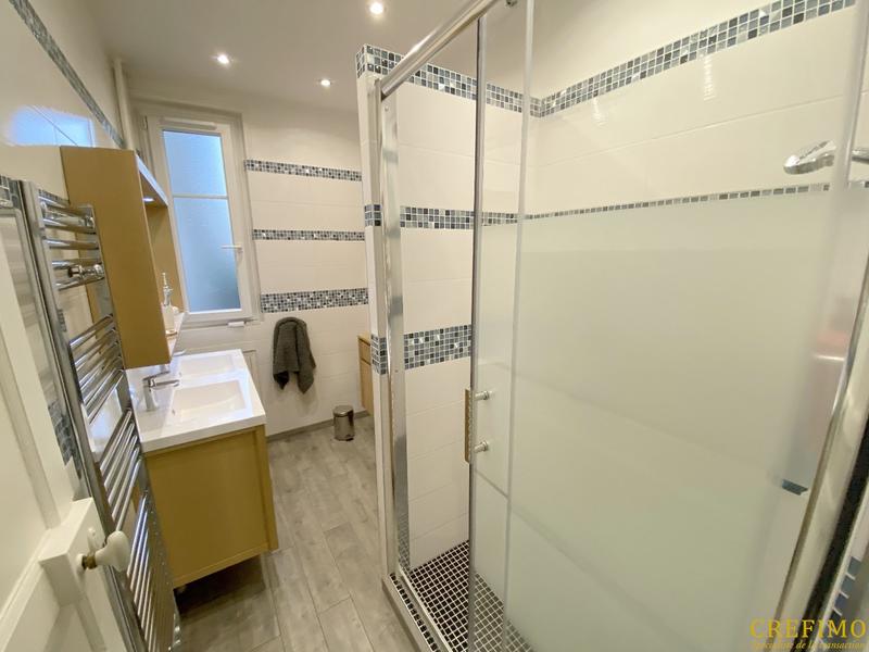 Appartement - 77 m² - 3 pièces