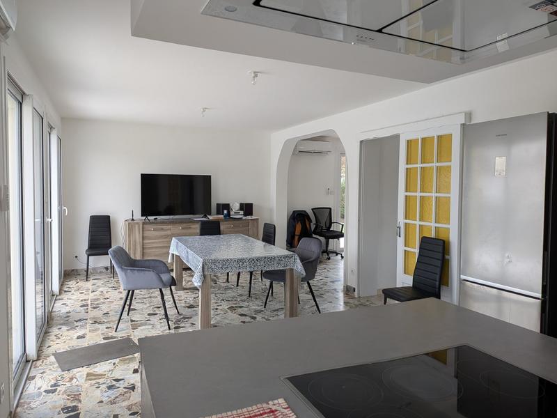 Maison - 104 m² - 4 pièces