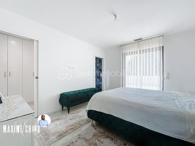 Maison - 190 m² - 6 pièces