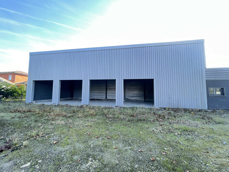 Entrepôt - 332 m²