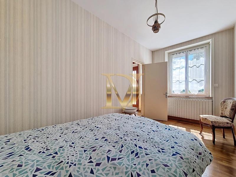 Maison - 110 m² - 4 pièces