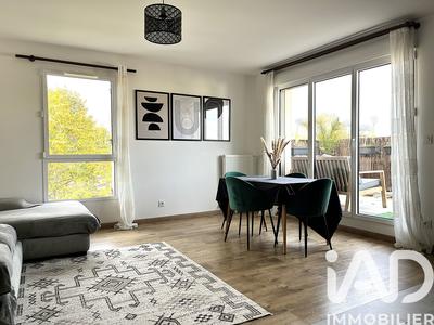 Appartement - 79 m² - 4 pièces