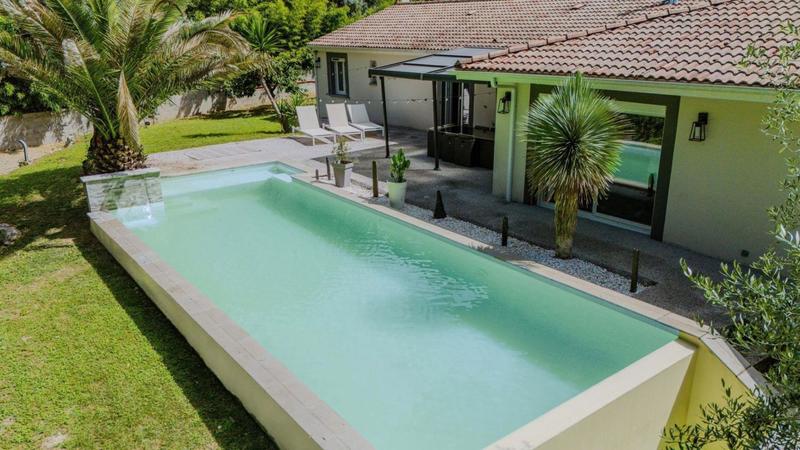 Maison - 160 m² - 6 pièces