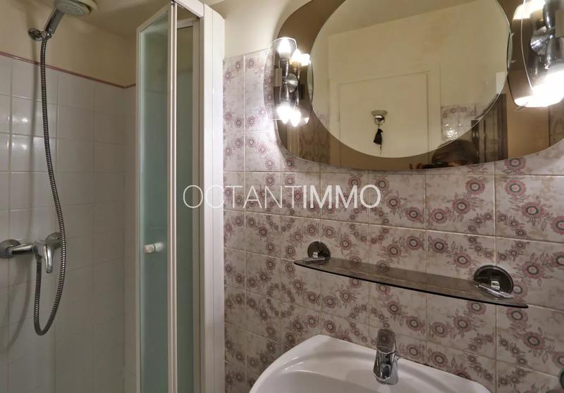 Appartement - 99 m² - 4 pièces