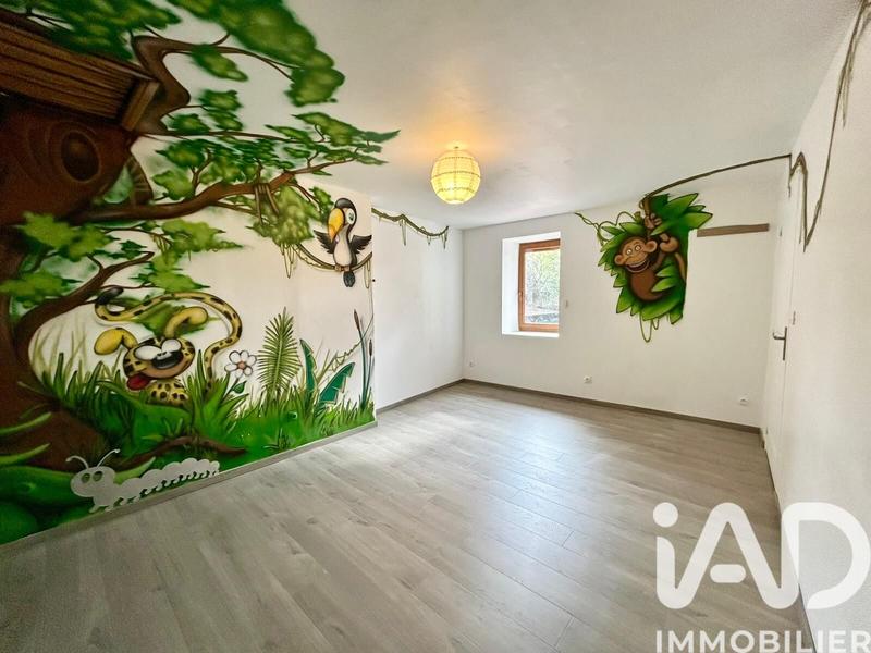 Maison - 120 m² - 6 pièces