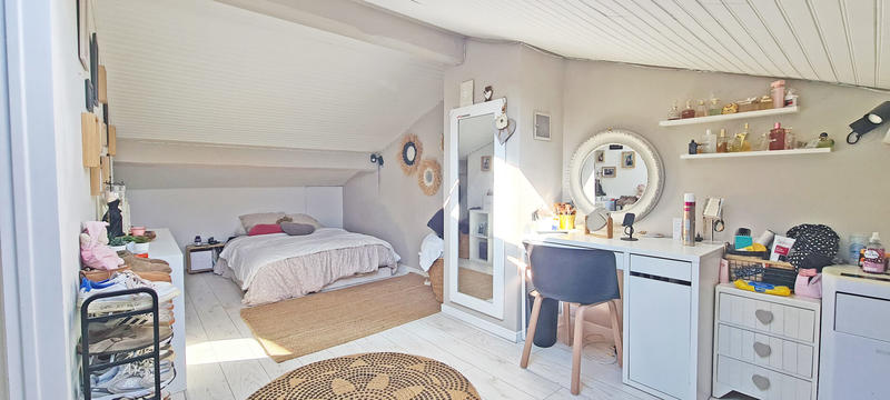 Maison - 143 m² - 5 pièces