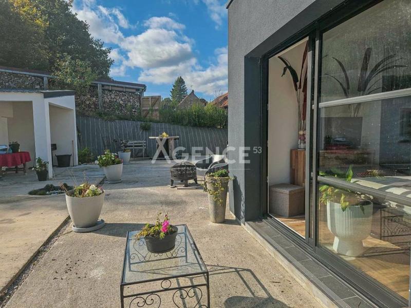 Maison - 165 m² - 6 pièces