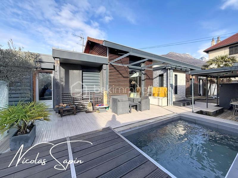 Maison - 110 m² - 5 pièces