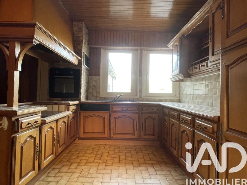 Maison - 184 m² - 7 pièces