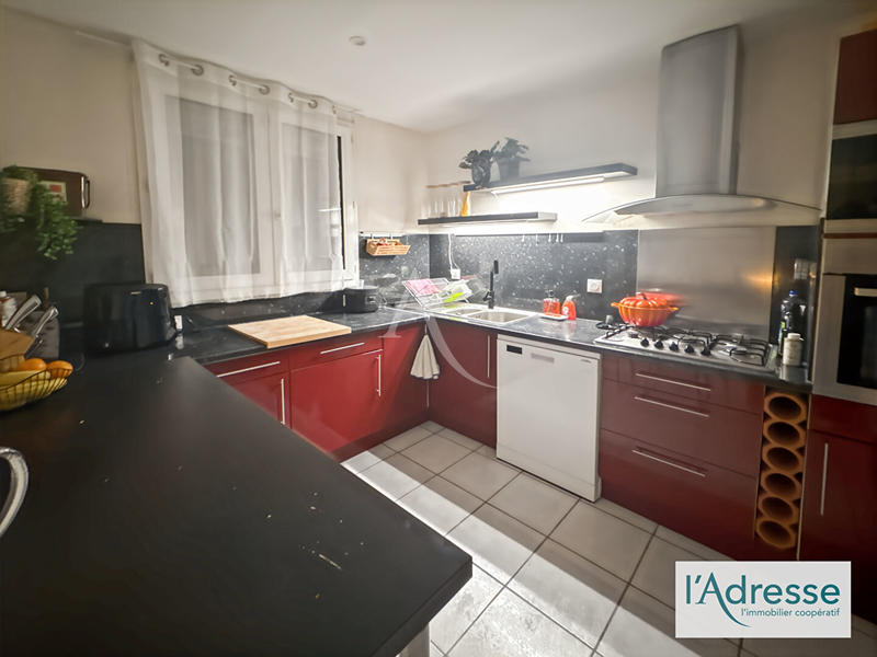 Maison - 80 m² - 4 pièces