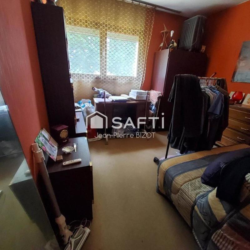 Appartement - 80 m² - 4 pièces