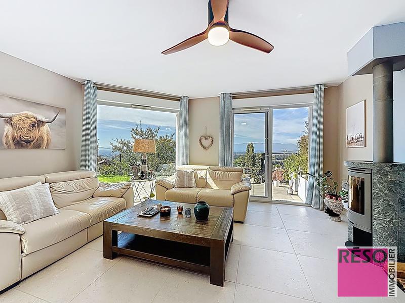 Maison - 140 m² - 5 pièces