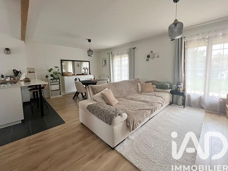 Maison - 94 m² - 5 pièces