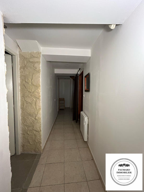 Local commercial - 89 m² - 5 pièces