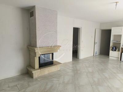 Maison - 120 m² - 4 pièces