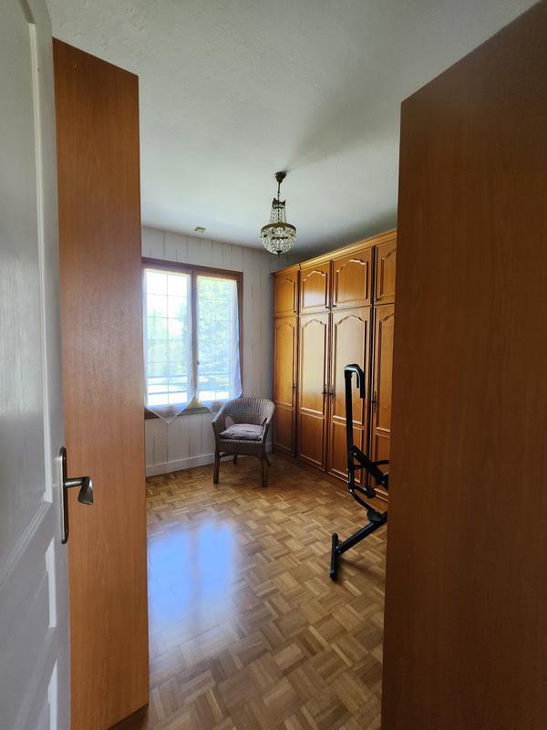 Maison - 160 m² - 9 pièces