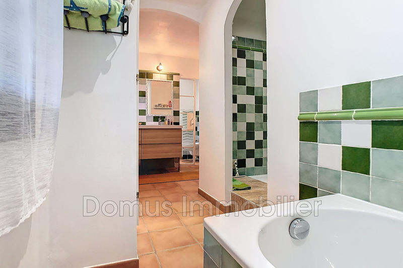 Maison - 188 m² - 8 pièces