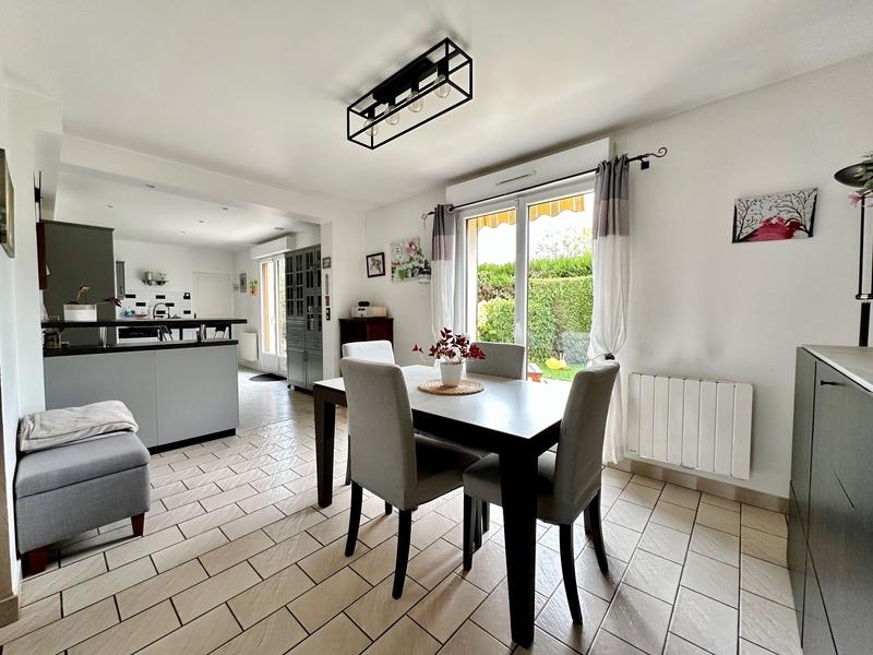 Maison - 120 m² - 6 pièces