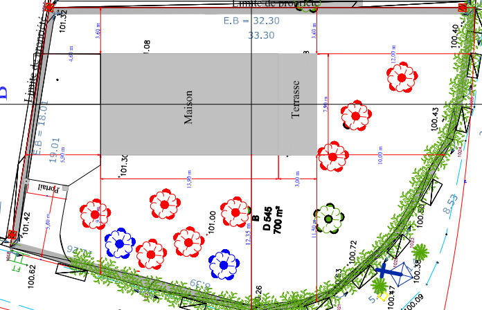 Terrain constructible - 700 m²