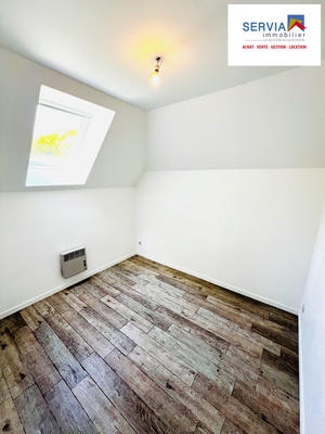 Maison - 97 m² - 6 pièces