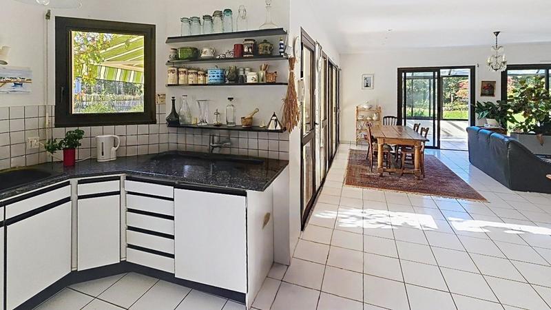 Maison - 164 m² - 7 pièces