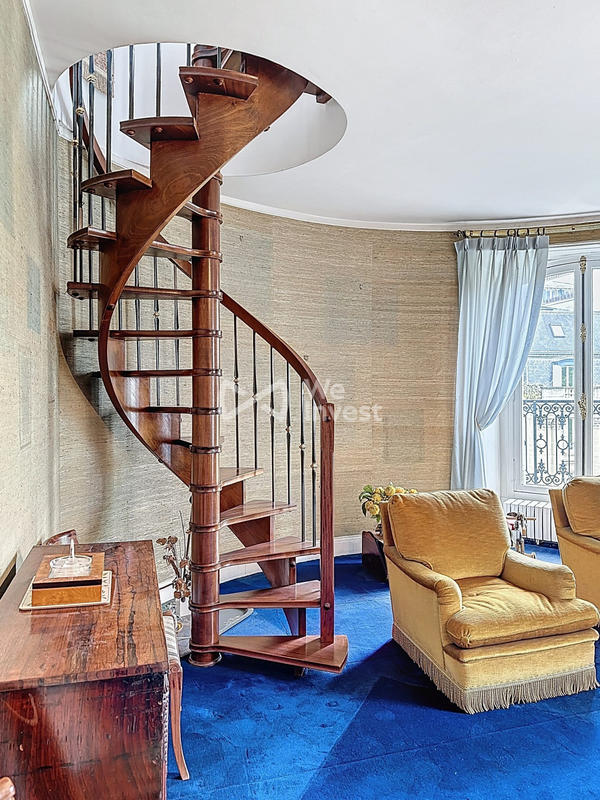 Appartement - 170 m² - 7 pièces