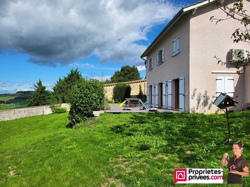 Maison - 111 m² - 4 pièces